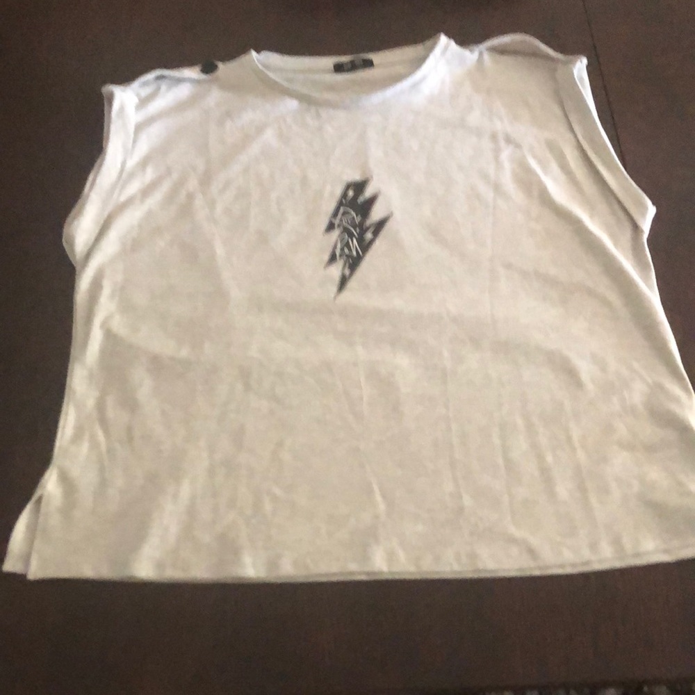 Saint & Sofia sleeveless rocker top